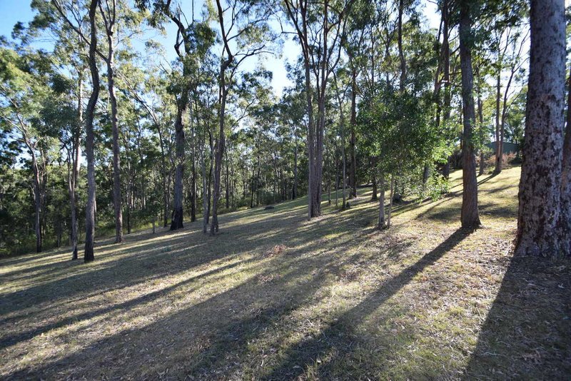 Photo - 114 Lakeview Drive, Esk QLD 4312 - Image 3