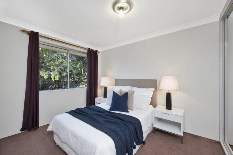 Photo - 11/4 Leisure Close, Macquarie Park NSW 2113 - Image 2