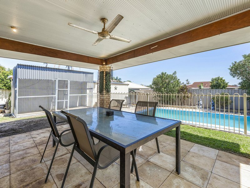 Photo - 114 Lowanna Way, Armadale WA 6112 - Image 20