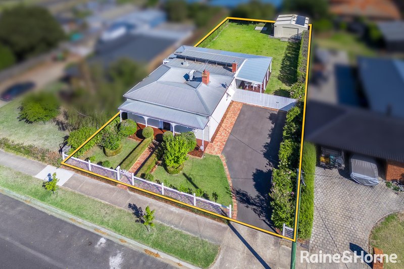 Photo - 114 Main Road, Riddells Creek VIC 3431 - Image 2