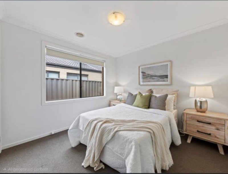Photo - 114 Nelson Street, Cranbourne East VIC 3977 - Image 4