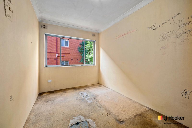 Photo - 1/14 Orpington Street, Ashfield NSW 2131 - Image 4