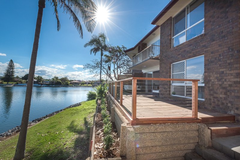 Photo - 1/14 Orvieto Avenue, Mermaid Waters QLD 4218 - Image 25