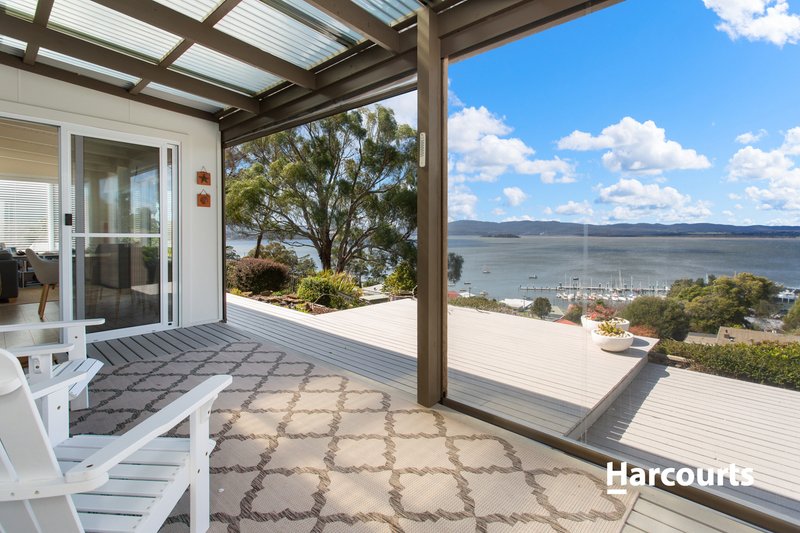 Photo - 114 Oxford Street, Beauty Point TAS 7270 - Image 5