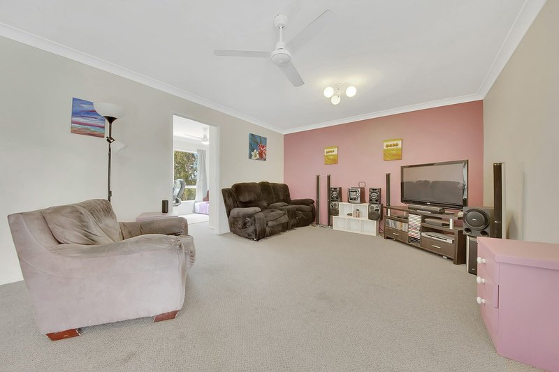 Photo - 11/4 Pittsbay Crescent, Boyne Island QLD 4680 - Image 4