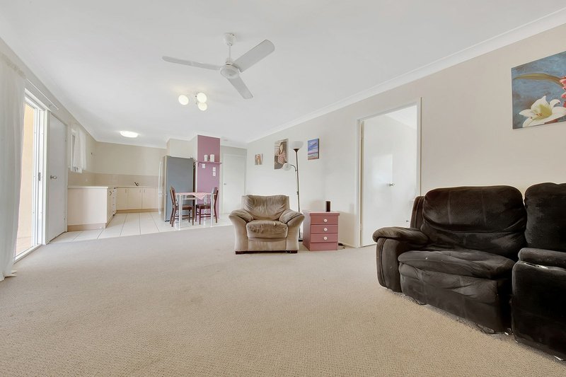 Photo - 11/4 Pittsbay Crescent, Boyne Island QLD 4680 - Image 5