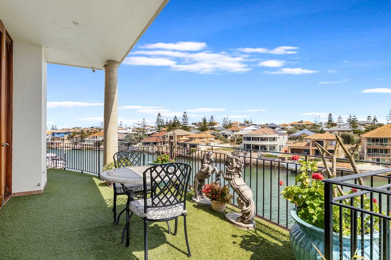 Photo - 11/4 Port Quays , Wannanup WA 6210 - Image 14