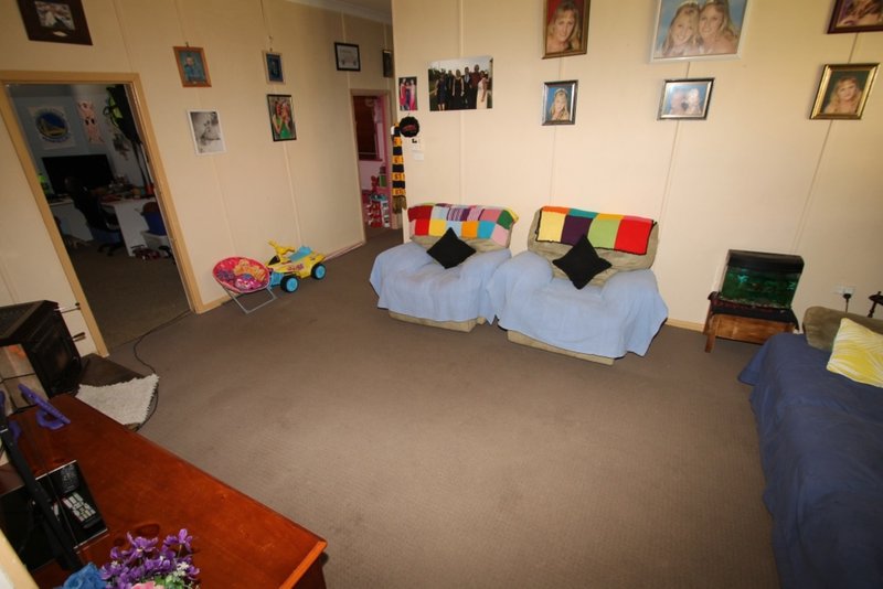 Photo - 114 Railway Avenue, Quirindi NSW 2343 - Image 10