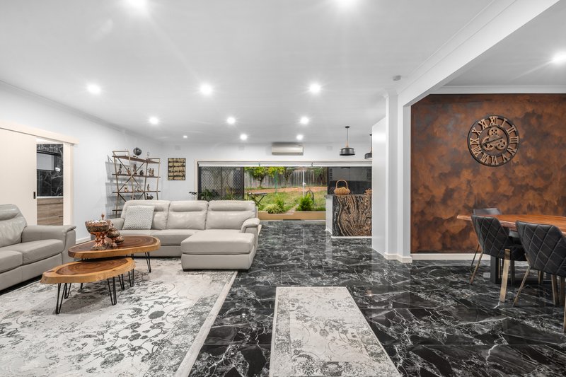 Photo - 114 Rosanna Road, Heidelberg VIC 3084 - Image 5