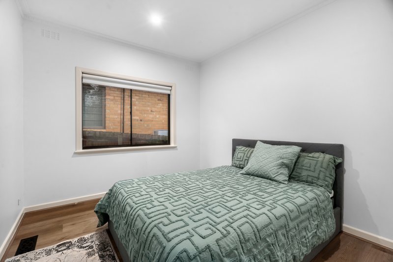 Photo - 114 Rosanna Road, Heidelberg VIC 3084 - Image 9