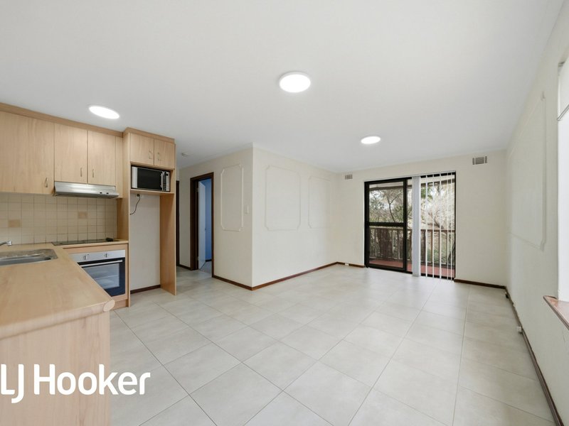 Photo - 11/4 Sackville Terrace, Scarborough WA 6019 - Image 3
