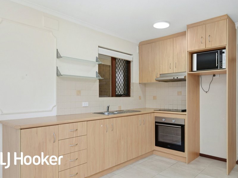 Photo - 11/4 Sackville Terrace, Scarborough WA 6019 - Image 9