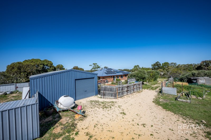 Photo - 114 Seaflower Way, Gabbadah WA 6041 - Image 28