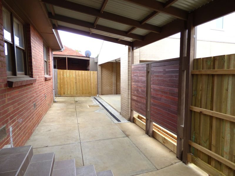 Photo - 1/14 Shand Road, Reservoir VIC 3073 - Image 7