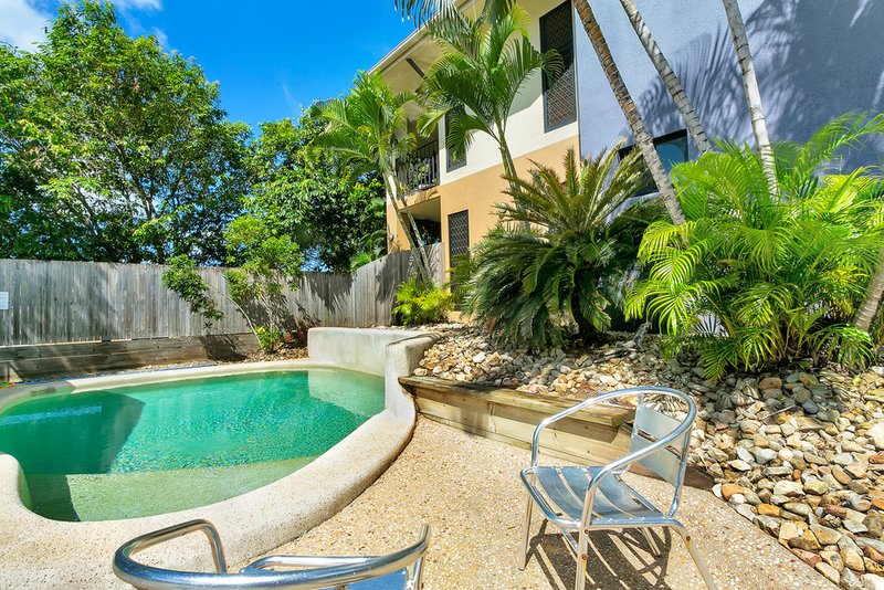 Photo - 1/14 Short Street, Redlynch QLD 4870 - Image 9