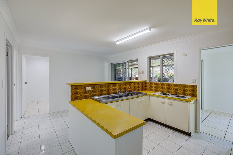 Photo - 114 Silkwood Street, Algester QLD 4115 - Image 7