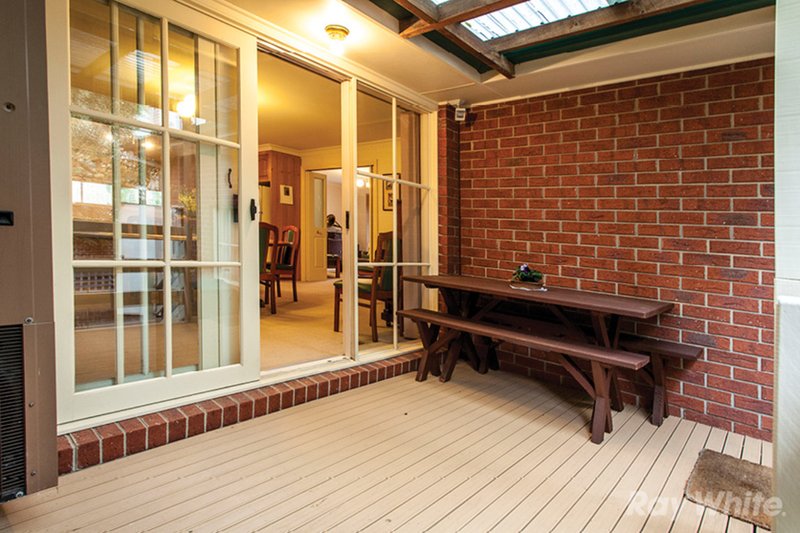 Photo - 1/14 Tobias Avenue, Glen Waverley VIC 3150 - Image 6