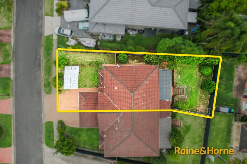 Photo - 1/14 Torquil Avenue, Carlingford NSW 2118 - Image 2