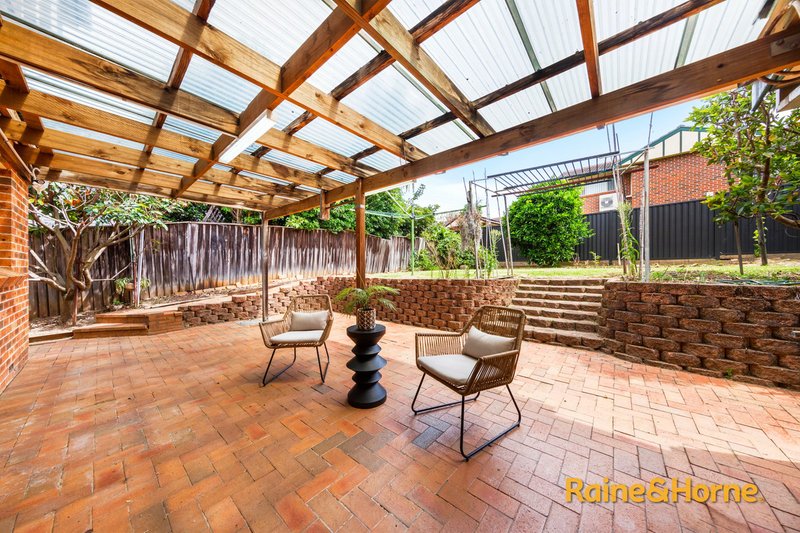 Photo - 1/14 Torquil Avenue, Carlingford NSW 2118 - Image 17