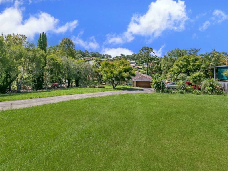 Photo - 114 Wallandra Rd , Tallai QLD 4213 - Image 3