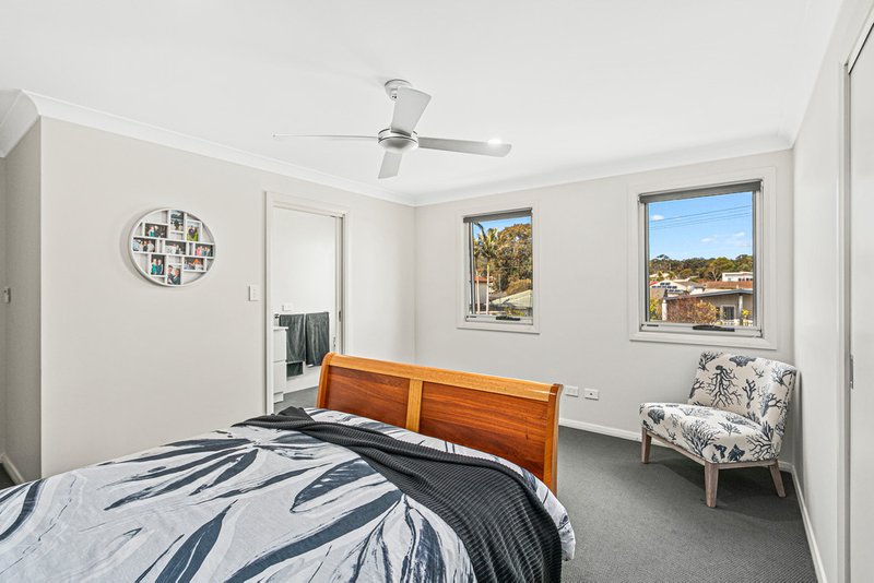 Photo - 1/14 Wentworth Street, Oak Flats NSW 2529 - Image 5