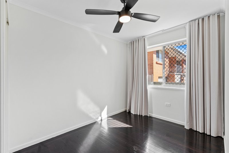 Photo - 1/140 Bankside Street, Nathan QLD 4111 - Image 6