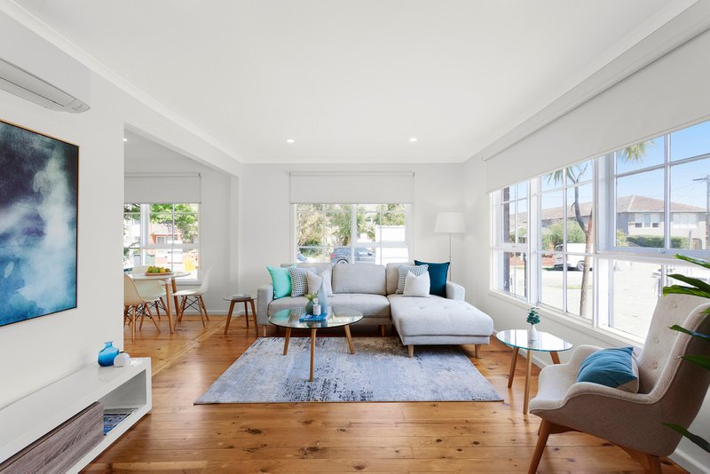 Photo - 11/40 Coorigil Road, Carnegie VIC 3163 - Image 1