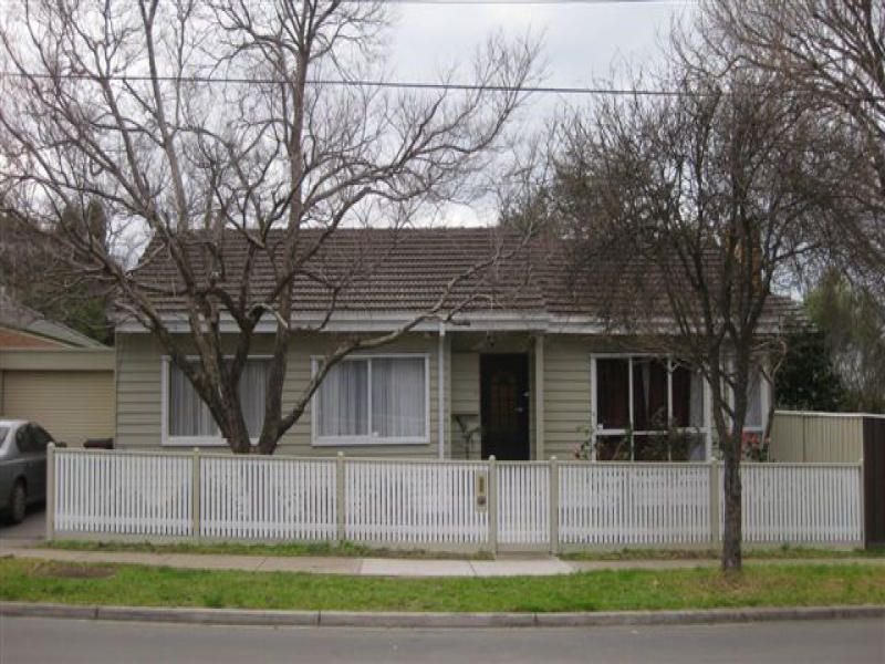 Photo - 1141 Centre Road, Oakleigh South VIC 3167 - Image 2