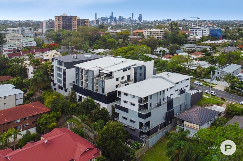 11/41 Clarence Road, Indooroopilly QLD 4068