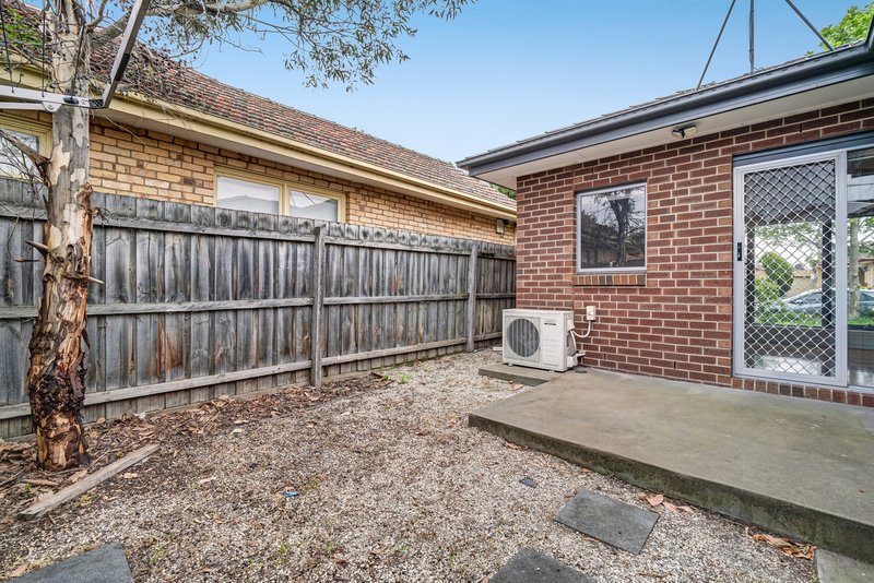 Photo - 1/141 Rathcown Road, Reservoir VIC 3073 - Image 7