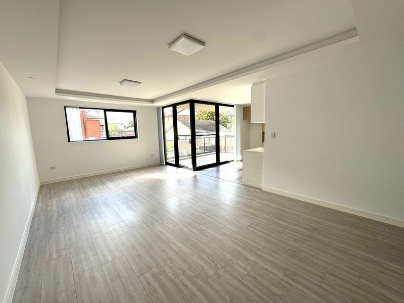 Photo - 114/10 Beaumont Street, Campsie NSW 2194 - Image 3