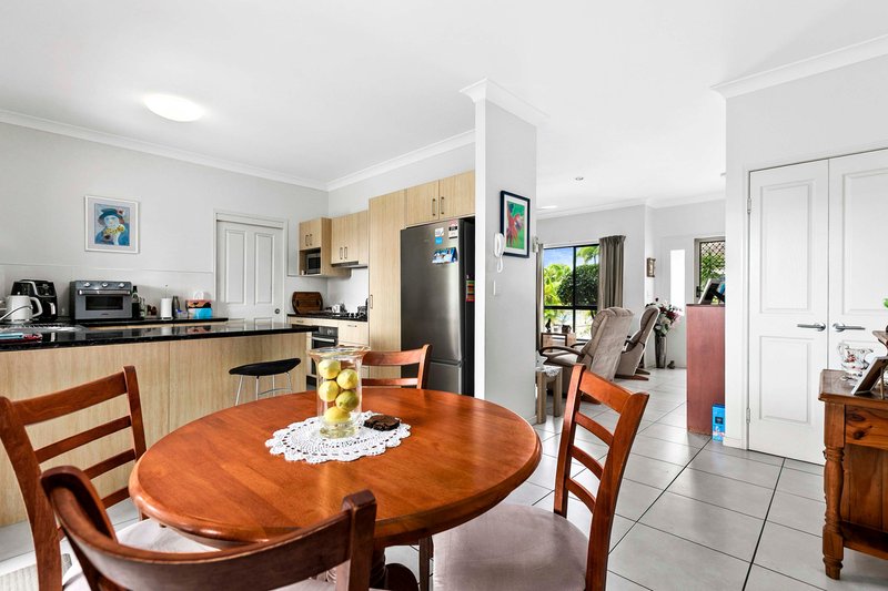 Photo - 1/142-146 Elizabeth Street, Urangan QLD 4655 - Image 11