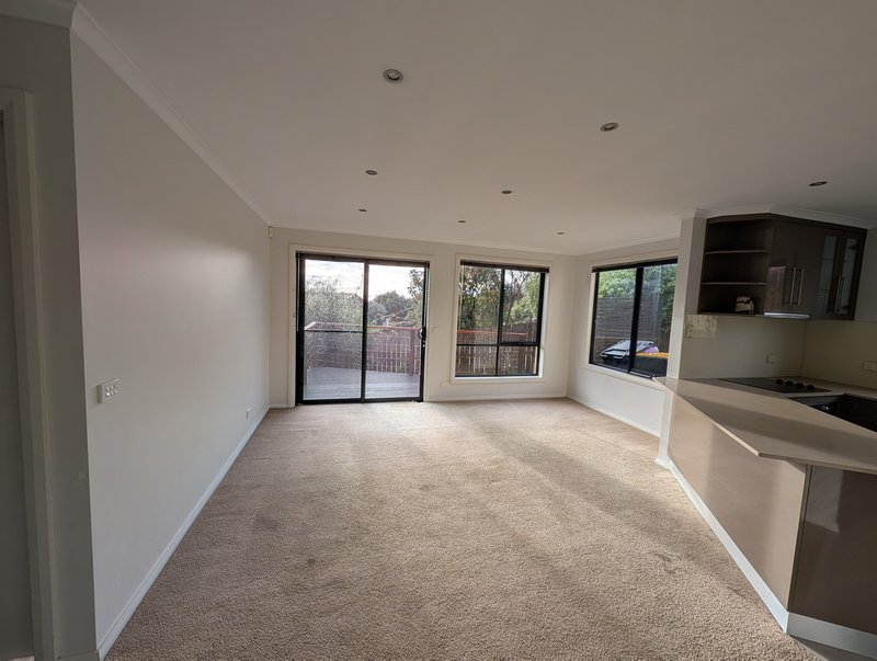 Photo - 1/142 Middle Road, Miandetta TAS 7310 - Image 3