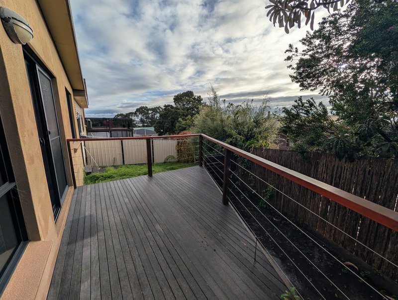 Photo - 1/142 Middle Road, Miandetta TAS 7310 - Image 6