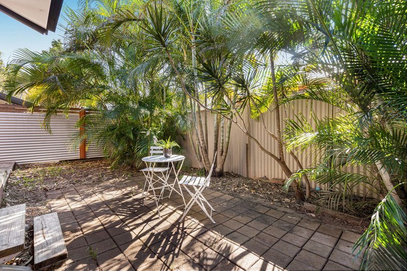 Photo - 1/142 Oxley Drive, Paradise Point QLD 4216 - Image 14