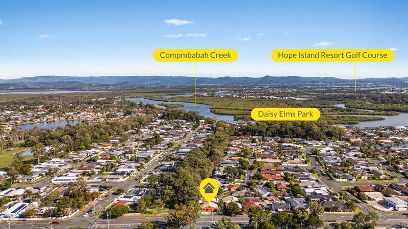 Photo - 1/142 Oxley Drive, Paradise Point QLD 4216 - Image 21