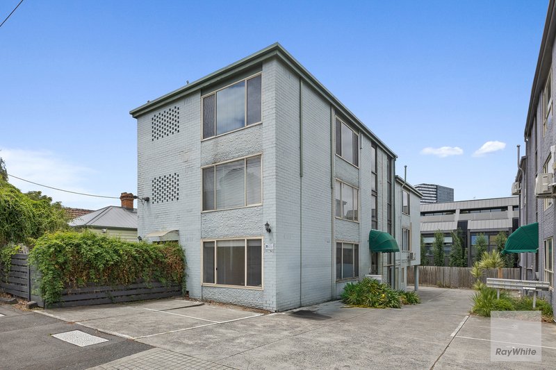 Photo - 1/142 Shield Street, Flemington VIC 3031 - Image 10