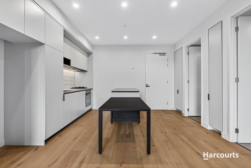 Photo - 114/28 Foundation Boulevard, Burwood East VIC 3151 - Image 2