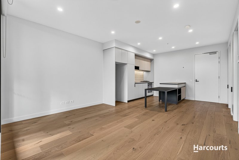 Photo - 114/28 Foundation Boulevard, Burwood East VIC 3151 - Image 3