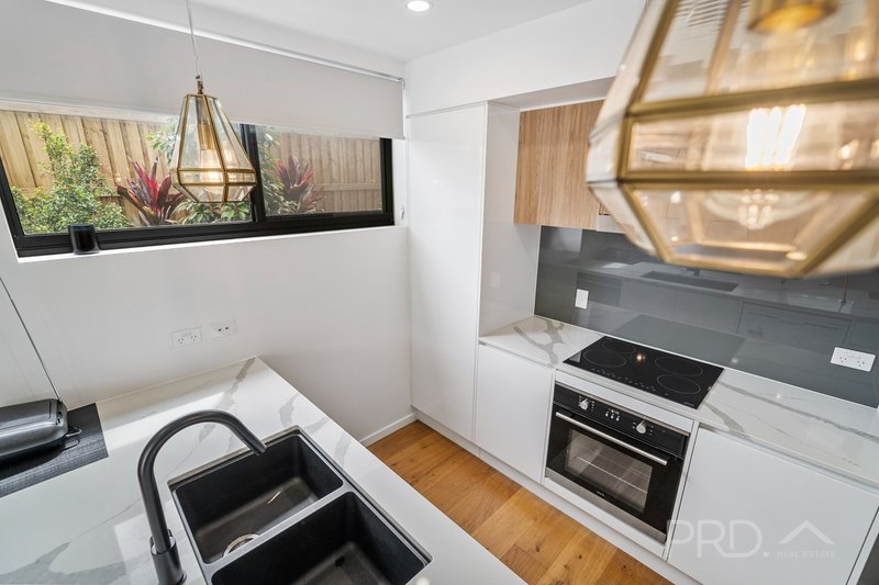 Photo - 1/143 Esplanade , Redland Bay QLD 4165 - Image 6