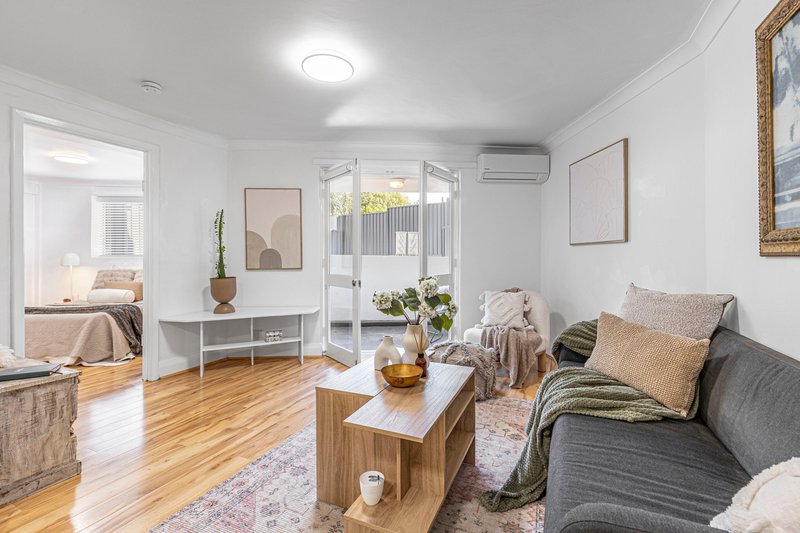 Photo - 11/43 Kinsella Street, Joondanna WA 6060 - Image 2