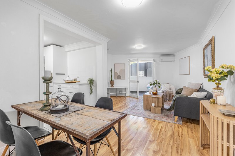 Photo - 11/43 Kinsella Street, Joondanna WA 6060 - Image 3