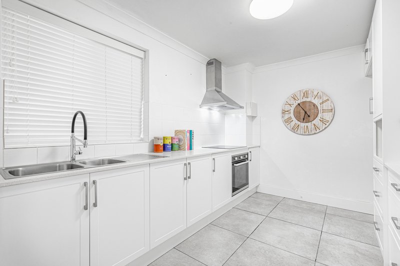 Photo - 11/43 Kinsella Street, Joondanna WA 6060 - Image 9