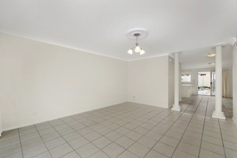 Photo - 11/44-46 Pratley Street, Woy Woy NSW 2256 - Image 4