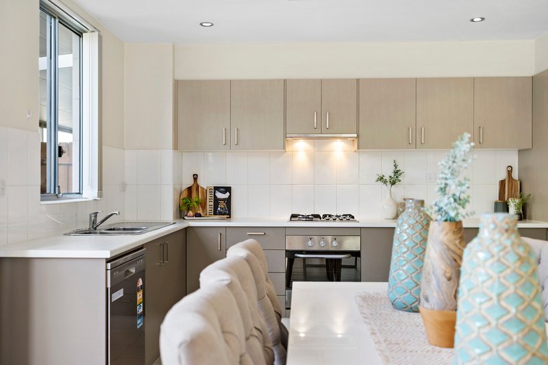 Photo - 11/44 Barossa Drive, Minchinbury NSW 2770 - Image 4