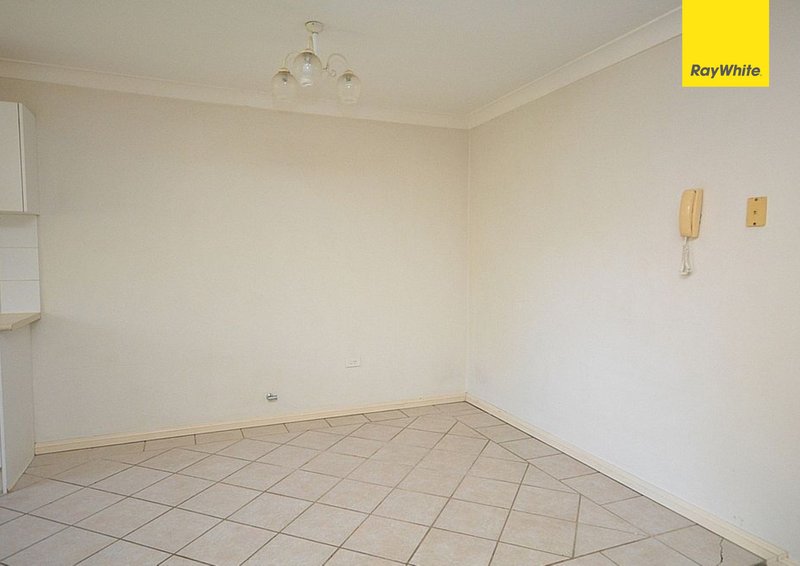 Photo - 11/44 Lane Street, Wentworthville NSW 2145 - Image 6