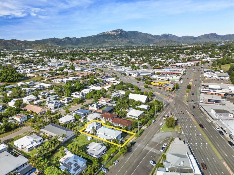 Photo - 1/144 Queens Road, Hermit Park QLD 4812 - Image 16