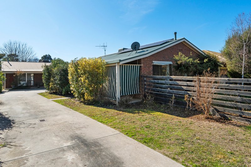 Photo - 1/144 Waller Street, Benalla VIC 3672 - Image 15