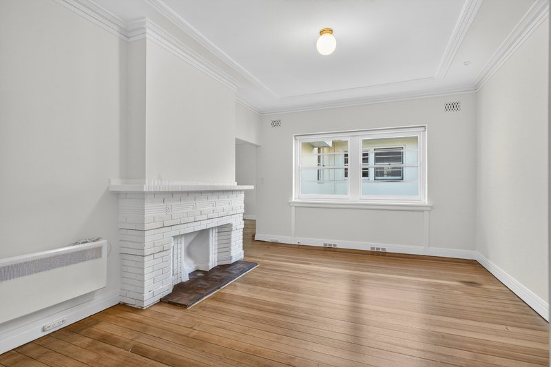 Photo - 11/449-553 St Kilda Road, Melbourne VIC 3004 - Image 2