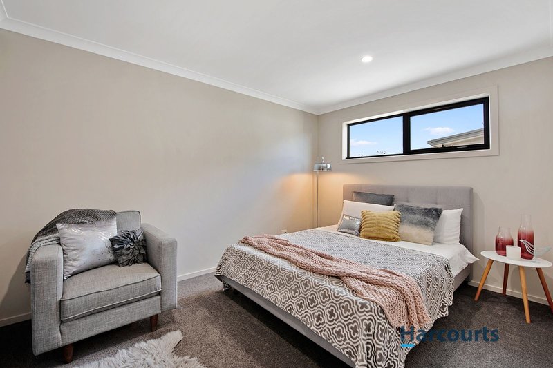 Photo - 1/145 Oldaker Street, Devonport TAS 7310 - Image 13